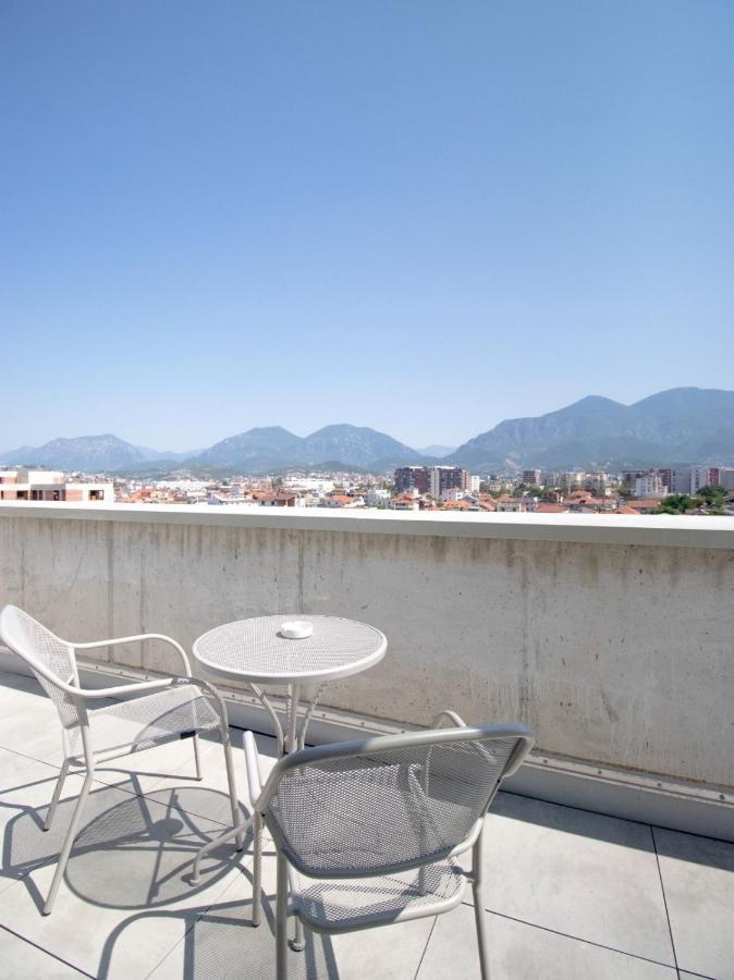 Bed and Breakfast Luxury Rooftop 23 à Tirana Extérieur photo